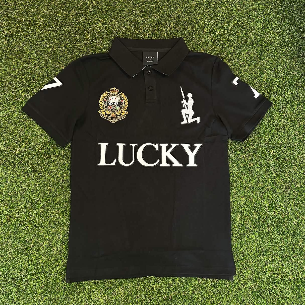LUCKY ME POLO (BLACK)
